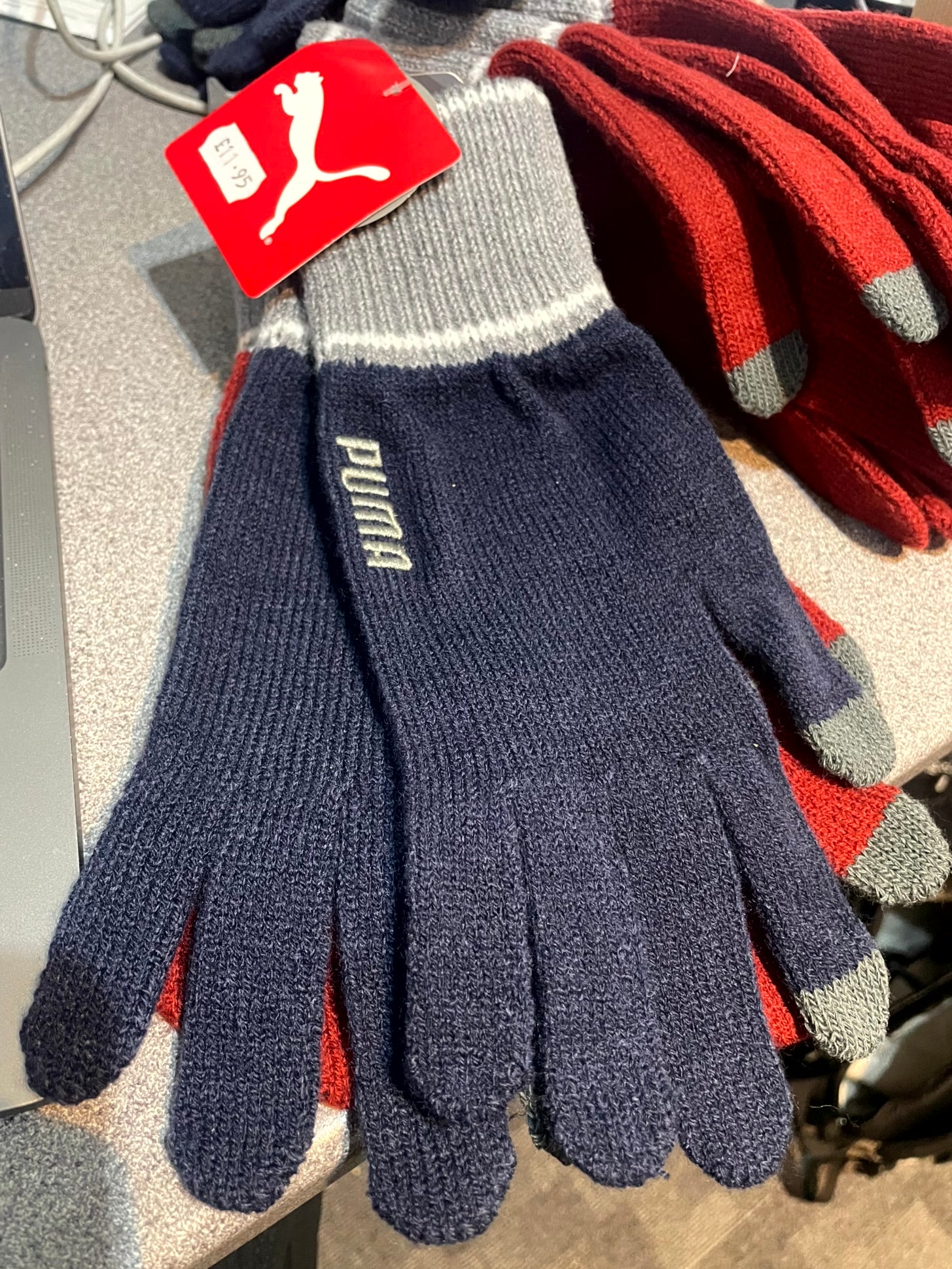 Puma Knit Gloves(Pair) - Image 3