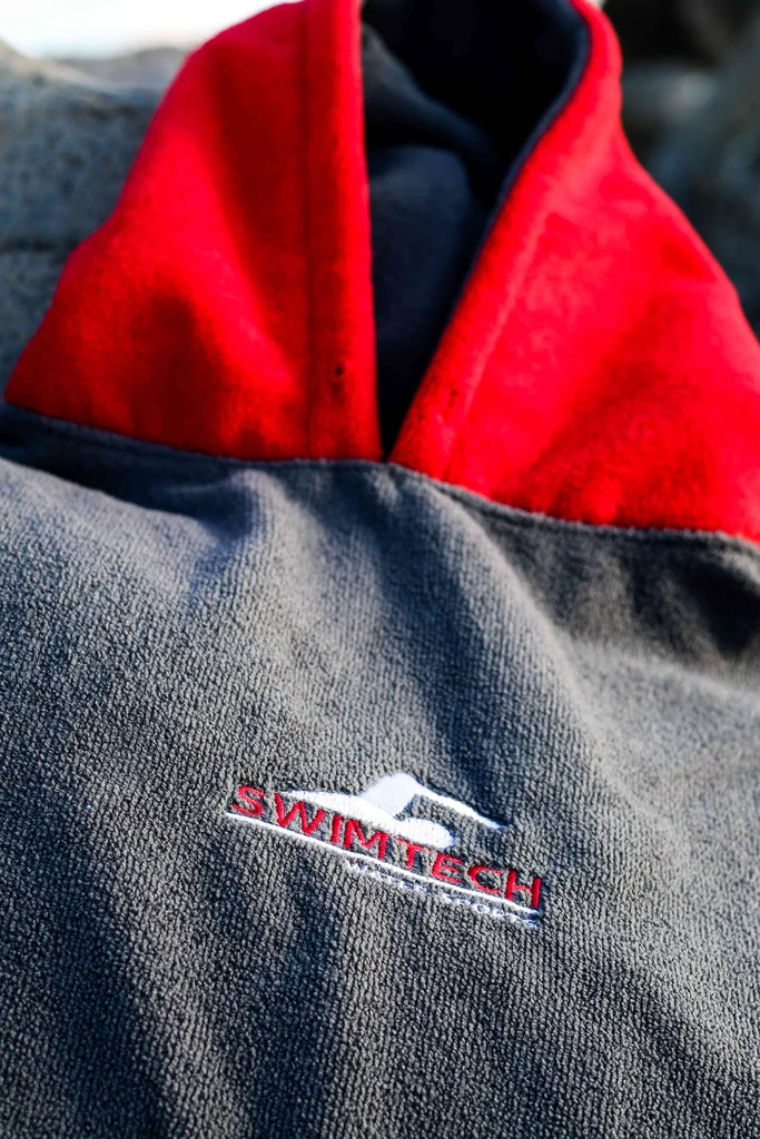 SwimTech Microfibre Poncho - Image 3