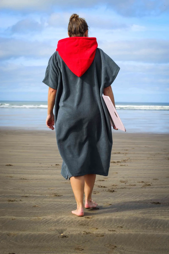 SwimTech Microfibre Poncho - Image 6